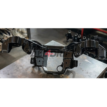 Verstärkter Achsträger und Längslenker BMW E36 + Buchsen