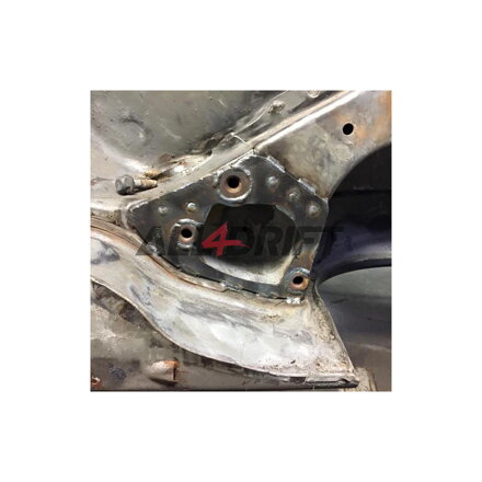 Verstärkungen für Querlenker BMW E46