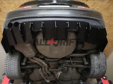 Diffusor BMW E46 für die Heckstoßstange (Coupé, Limousine, Touring, Cabrio)